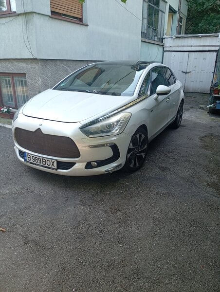 Citroen DS5