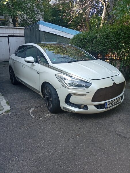 Citroen DS5